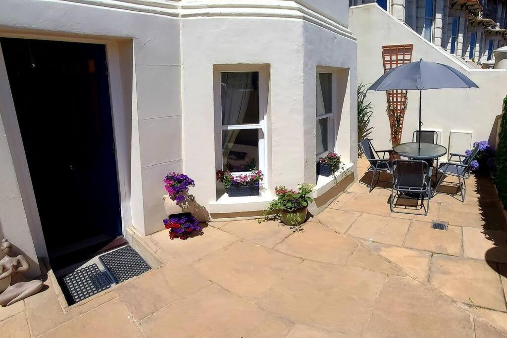 Beautifully Appointed, Period Seaside Apartment โฟล์กสตัน ภายนอก รูปภาพ